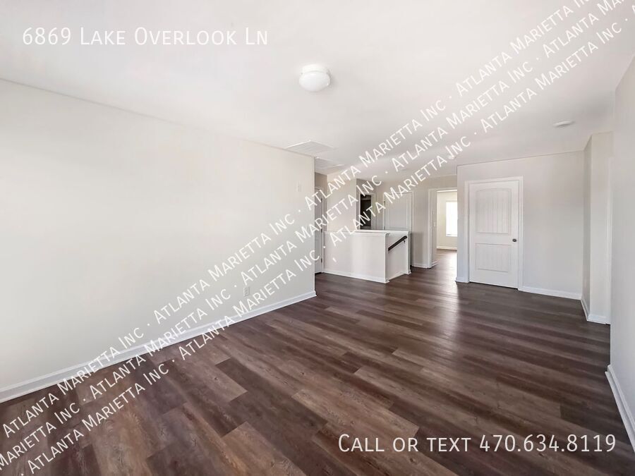 5-Bedroom Craftsman in Sterling on the Lake with Resort-Style Amenities property image