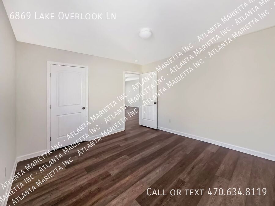 5-Bedroom Craftsman in Sterling on the Lake with Resort-Style Amenities property image