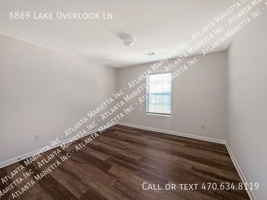 5-Bedroom Craftsman in Sterling on the Lake with Resort-Style Amenities property image