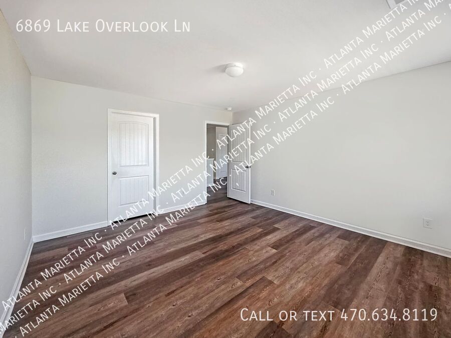 5-Bedroom Craftsman in Sterling on the Lake with Resort-Style Amenities property image