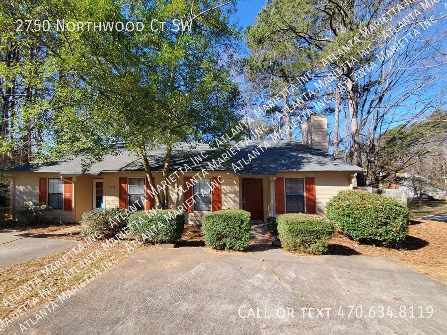 Recently Updated 2/2.5 Flat in Duplex Building property image