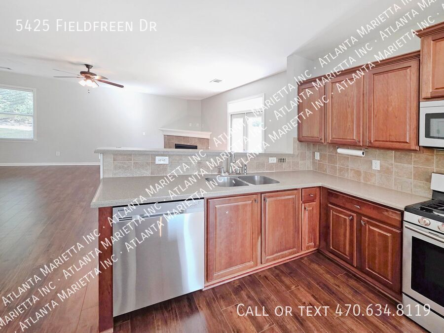 4-Bedroom Home with Great Amenities in Wild Meadows property image