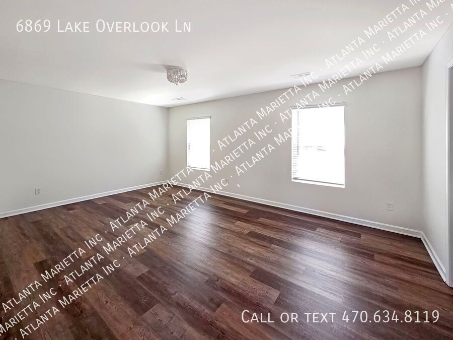 5-Bedroom Craftsman with Resort-Style Amenities in Sterling on the Lake property image