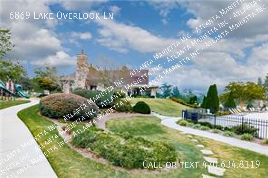 5-Bedroom Craftsman with Resort-Style Amenities in Sterling on the Lake property image