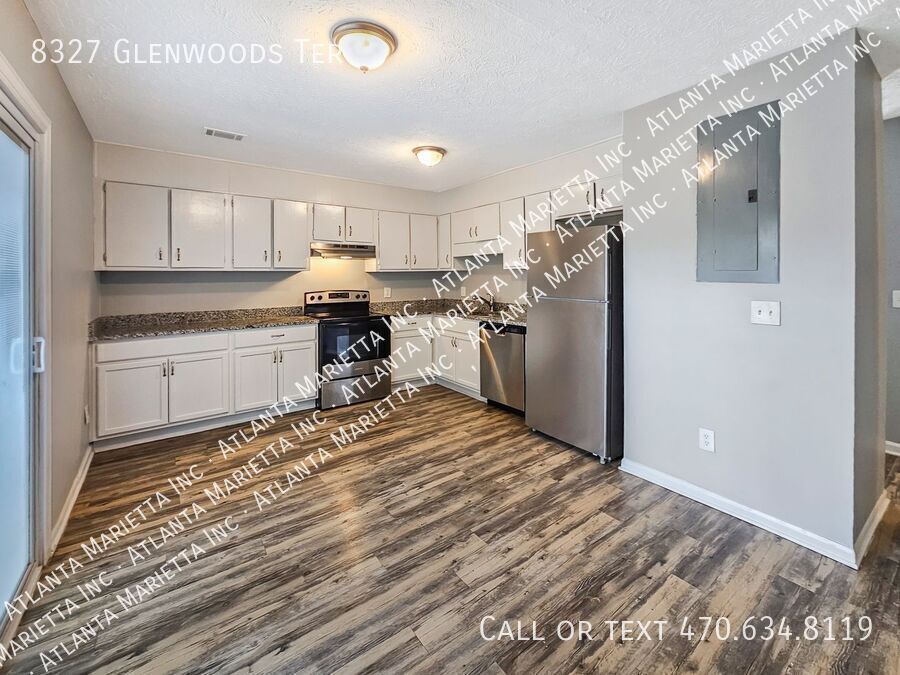 Coming January 1 - Charming 3-Bedroom, 1.5-Bath Duplex in Riverdale - Housing Vouchers Accepted property image