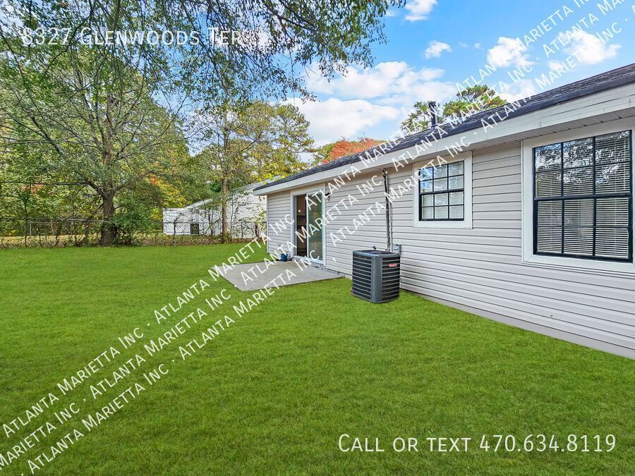 Coming January 1 - Charming 3-Bedroom, 1.5-Bath Duplex in Riverdale - Housing Vouchers Accepted property image