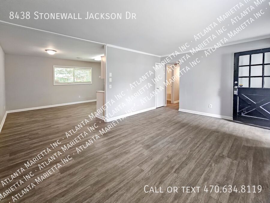 Updated 3-Bedroom Brick Ranch in Jonesboro with Fenced Yard & Prime Location property image