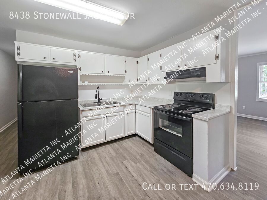 Updated 3-Bedroom Brick Ranch in Jonesboro with Fenced Yard & Prime Location property image