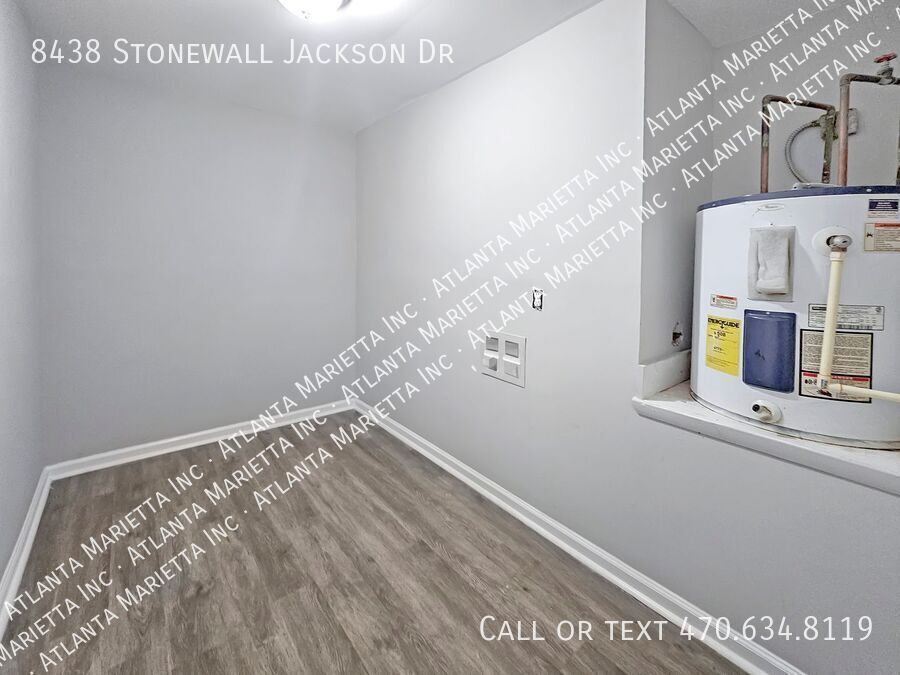 Updated 3-Bedroom Brick Ranch in Jonesboro with Fenced Yard & Prime Location property image