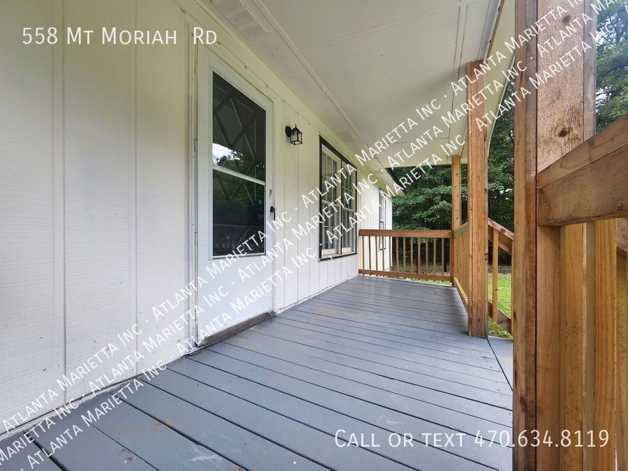 COMING IN JUNE! 3/2 Ranch in Dallas on Acre Lot property image