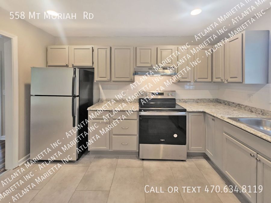 COMING IN JUNE! 3/2 Ranch in Dallas on Acre Lot property image