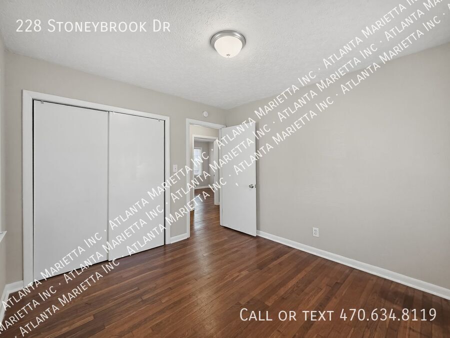 Charming Updated Ranch in Briarwood Hills | 3BR, Private Yard & Prime Location property image