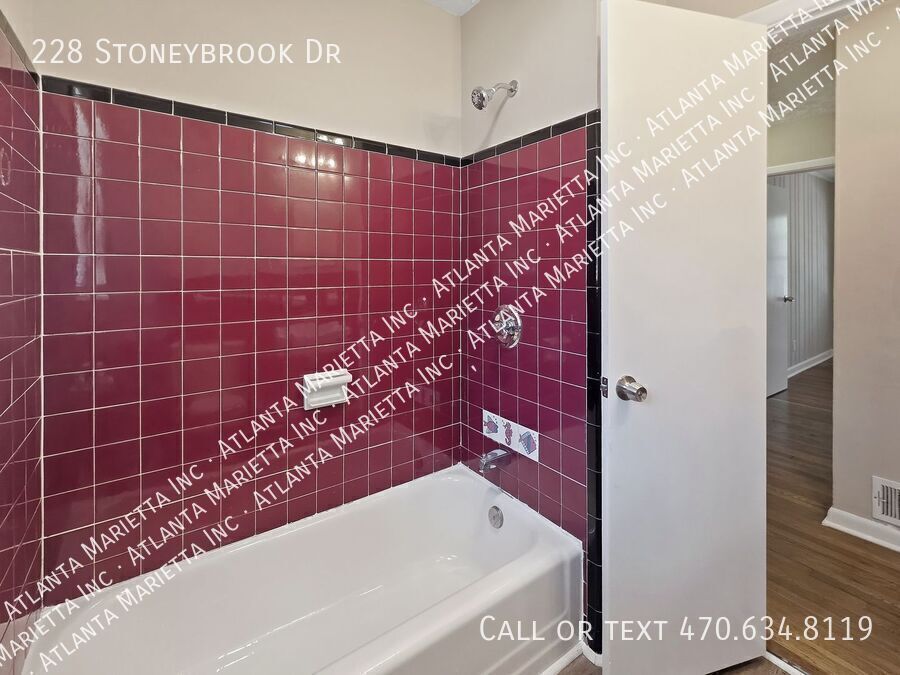 Charming Updated Ranch in Briarwood Hills | 3BR, Private Yard & Prime Location property image