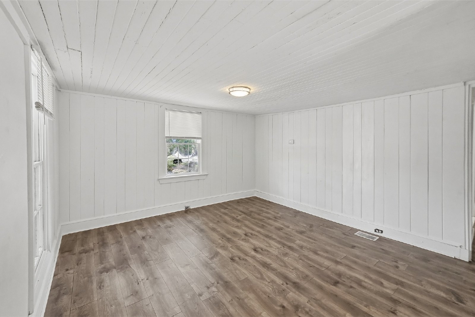Cozy Marietta Ranch Near Marietta Square – Housing Vouchers Welcome property image