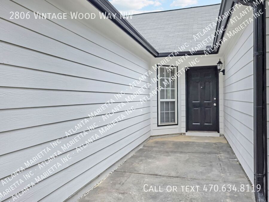 Beautifully Updated 3 Bedroom Ranch in Sought-After Ivey Park – Kennesaw property image