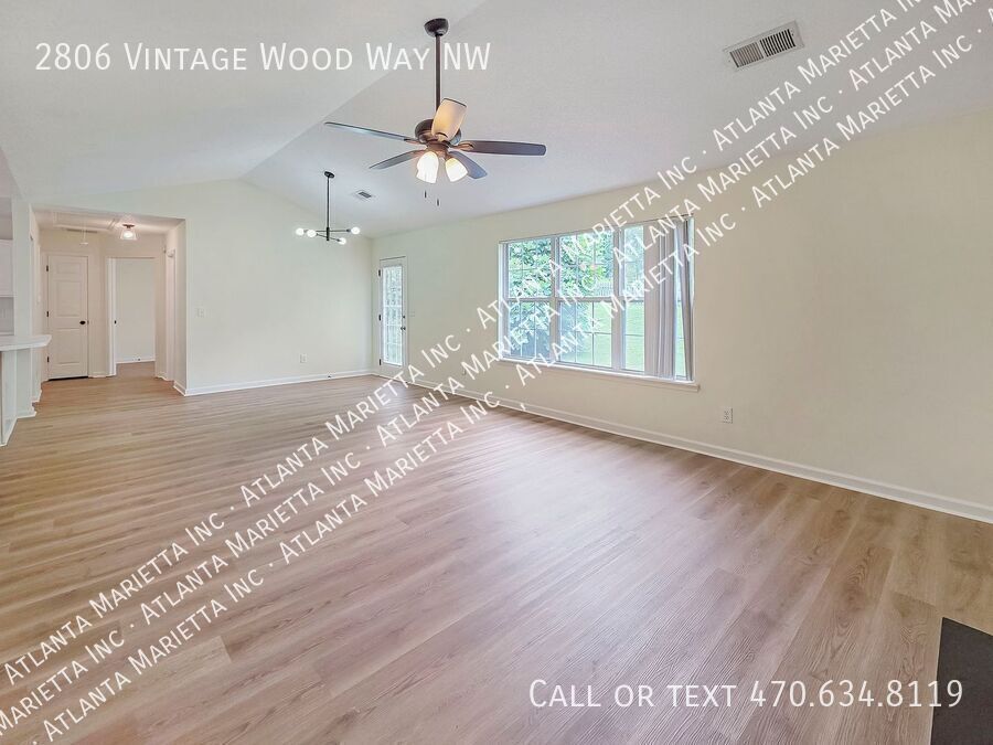 Beautifully Updated 3 Bedroom Ranch in Sought-After Ivey Park – Kennesaw property image