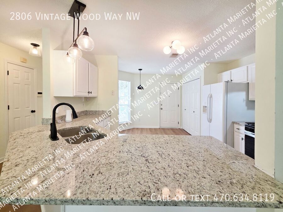 Beautifully Updated 3 Bedroom Ranch in Sought-After Ivey Park – Kennesaw property image