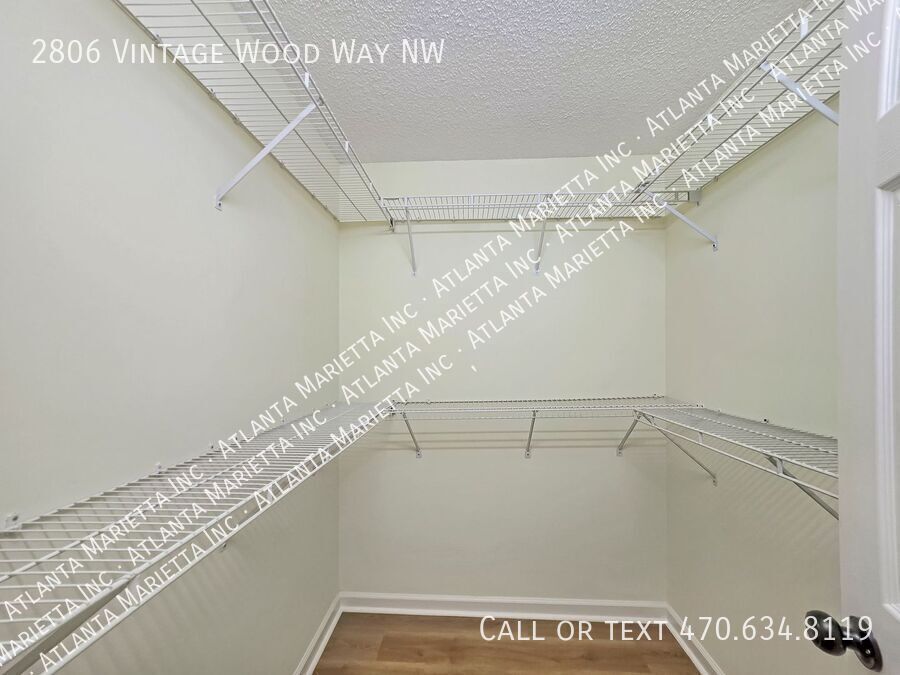 Beautifully Updated 3 Bedroom Ranch in Sought-After Ivey Park – Kennesaw property image