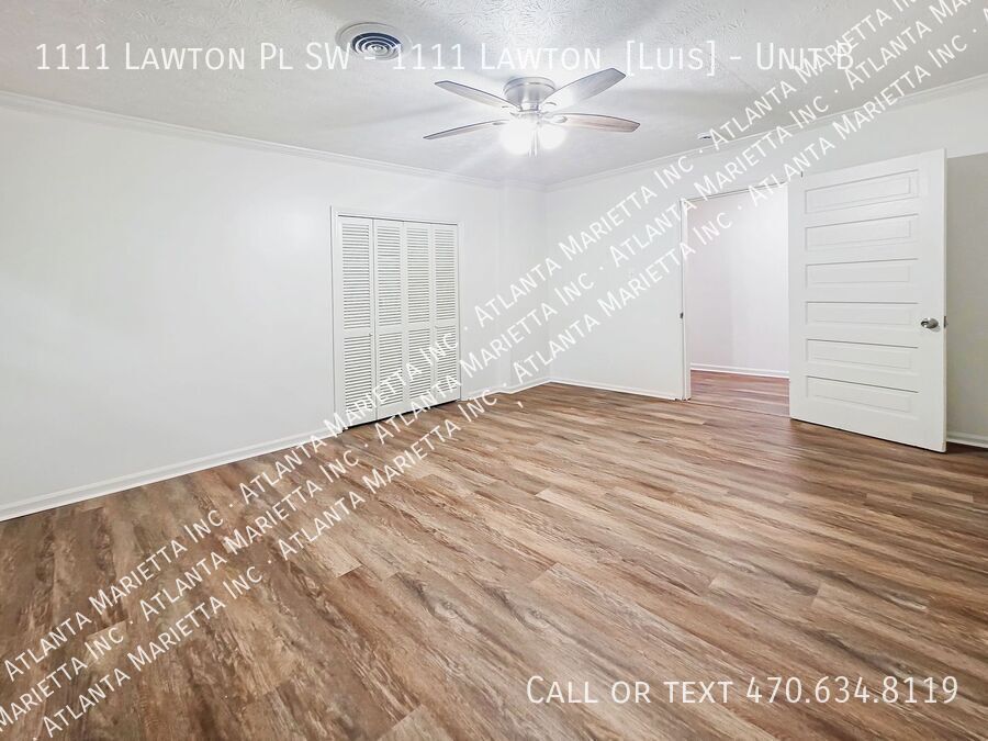 Updated 2-Bedroom Duplex with Modern Finishes in Atlanta’s West End - Housing Vouchers Accepted property image