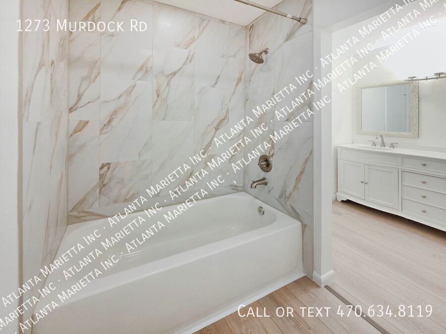 Stunning East Cobb Ranch in Top Walton High School District property image