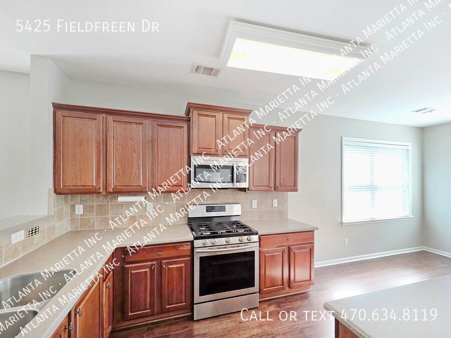 Spacious 4-Bedroom Home in Wild Meadows with Resort-Style Amenities and Top Forsyth Schools property image