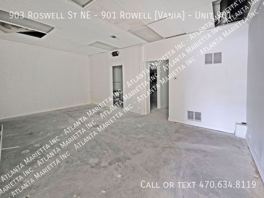 High-Visibility Retail Space Near the Big Chicken and Baptist Church on Roswell Road property image