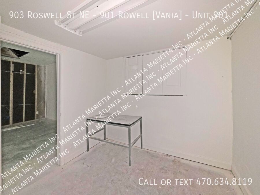 High-Visibility Retail Space Near the Big Chicken and Baptist Church on Roswell Road property image