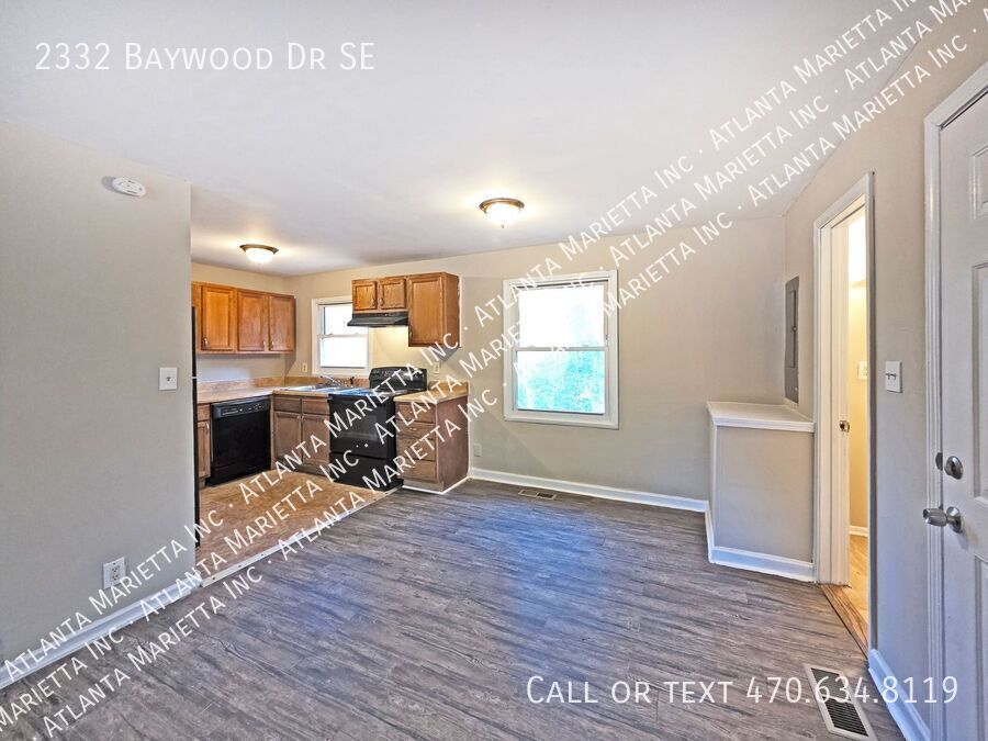 Updated 3-Bedroom Ranch Backing to Swann Nature Preserve property image