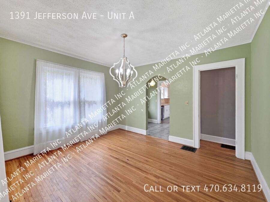 Charming East Point Duplex with Modern Updates & Private Yard property image