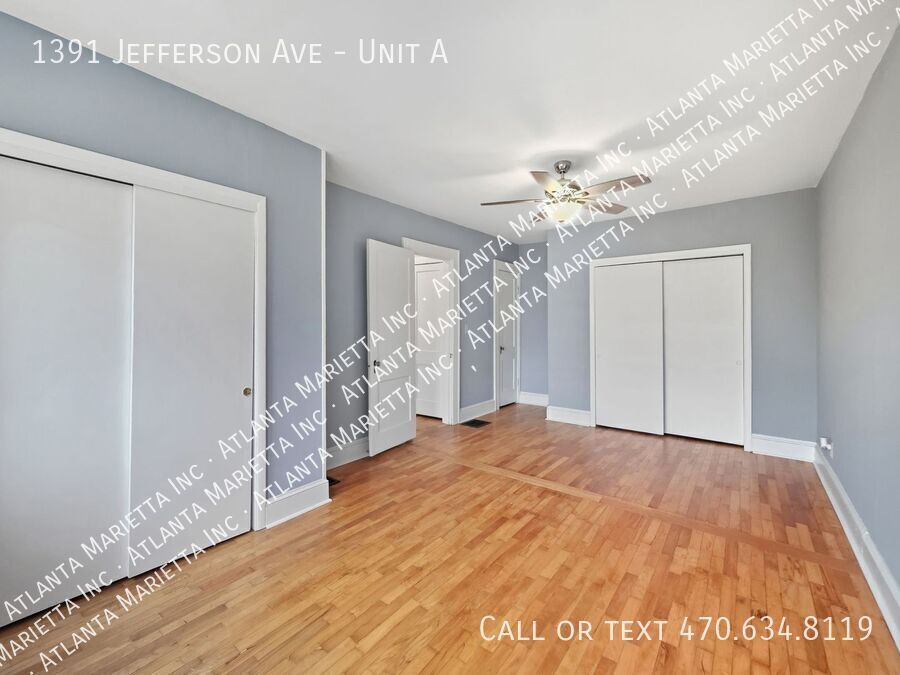 Charming East Point Duplex with Modern Updates & Private Yard property image
