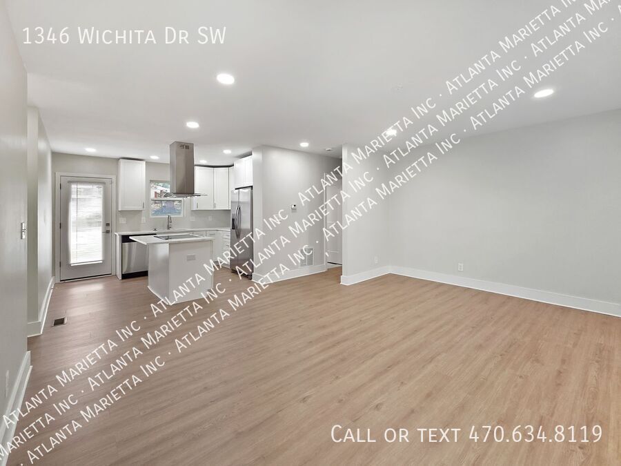 COMING SOON! Gorgeous 3 Bedroom 2 Bath ranch in Venetian Hills property image