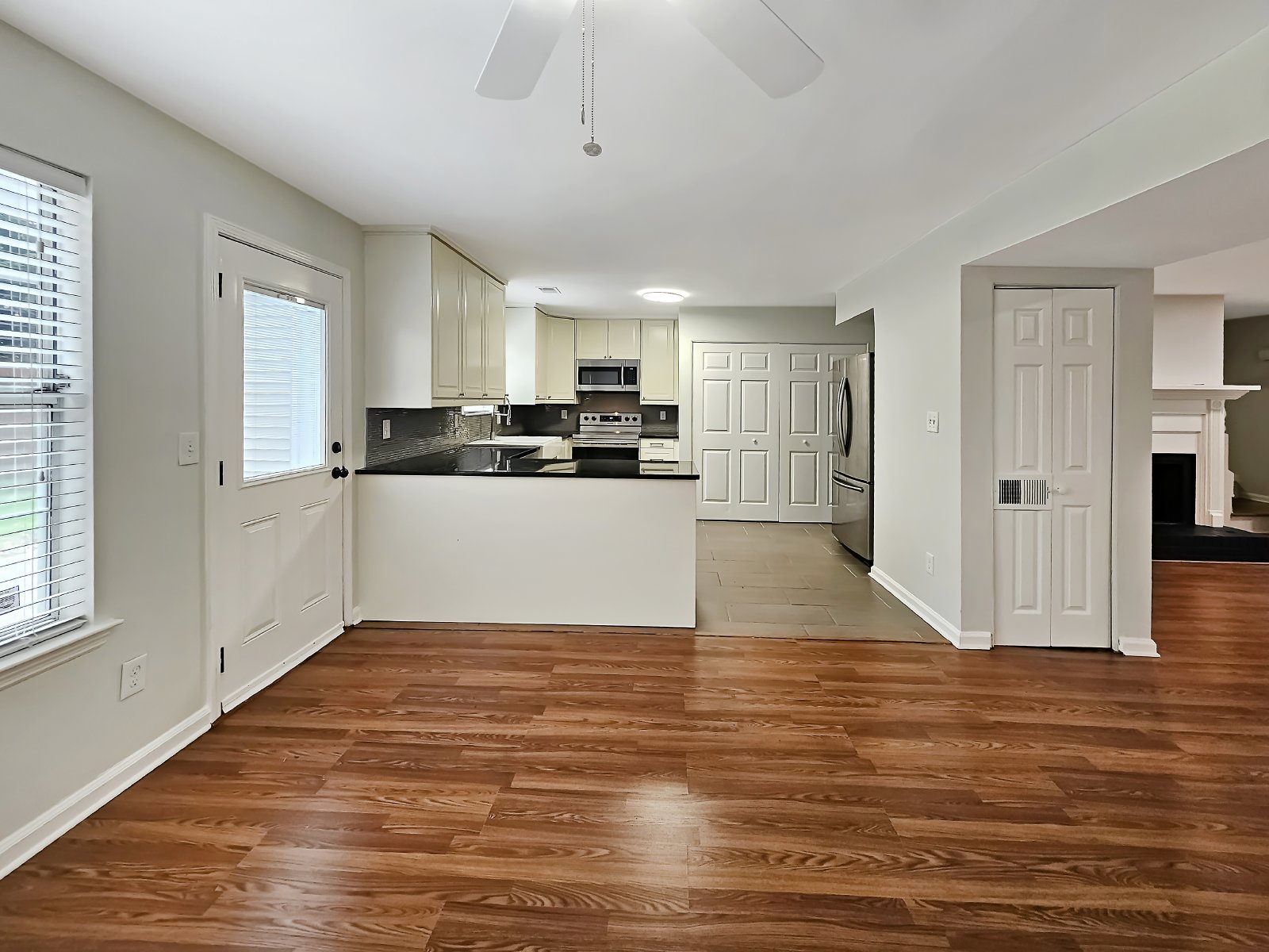 COMING SOON: Beautifully Updated 2/2.5 Townhome Near Truist Park property image