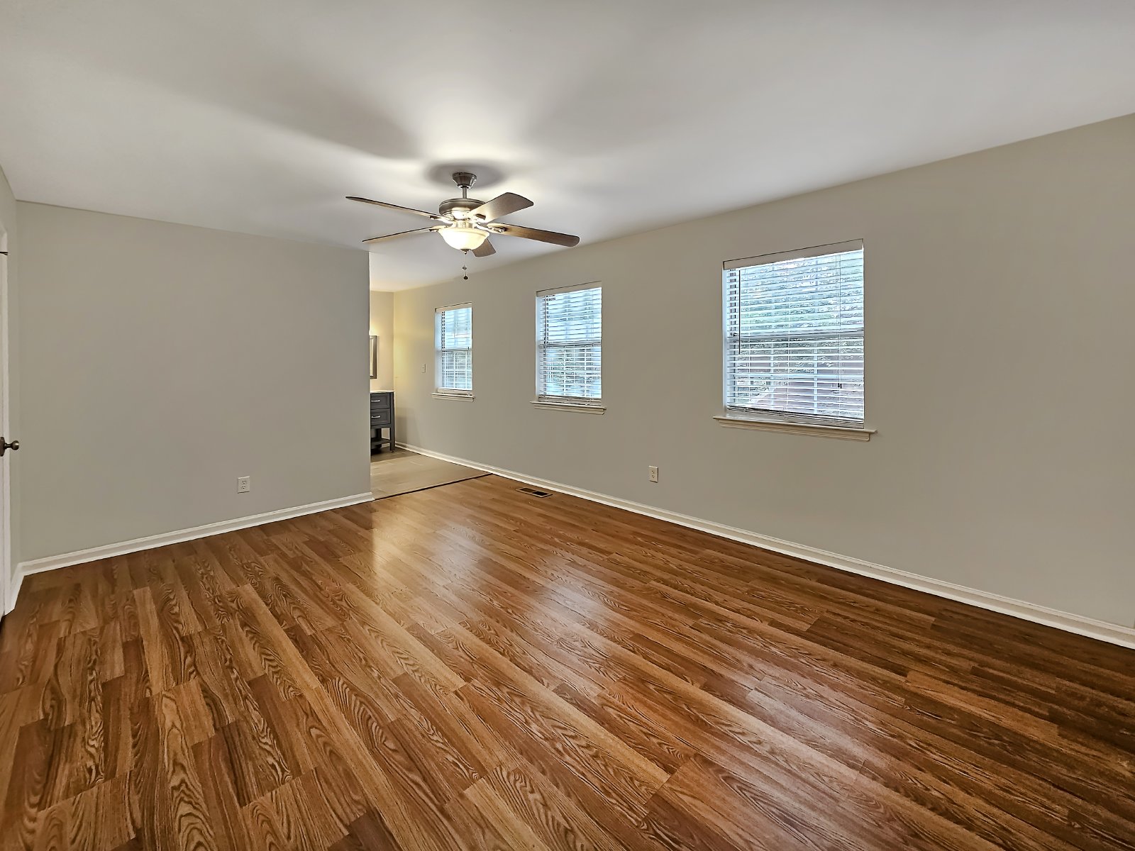 COMING SOON: Beautifully Updated 2/2.5 Townhome Near Truist Park property image