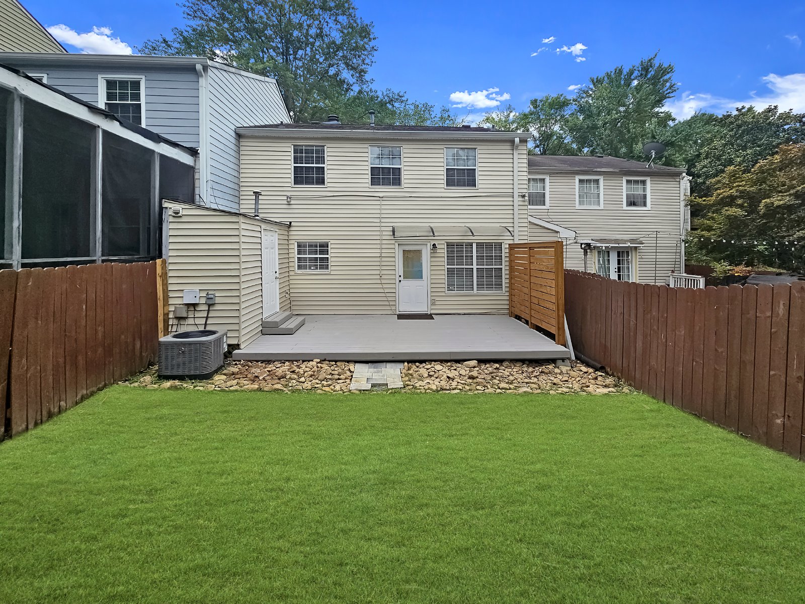 COMING SOON: Beautifully Updated 2/2.5 Townhome Near Truist Park property image