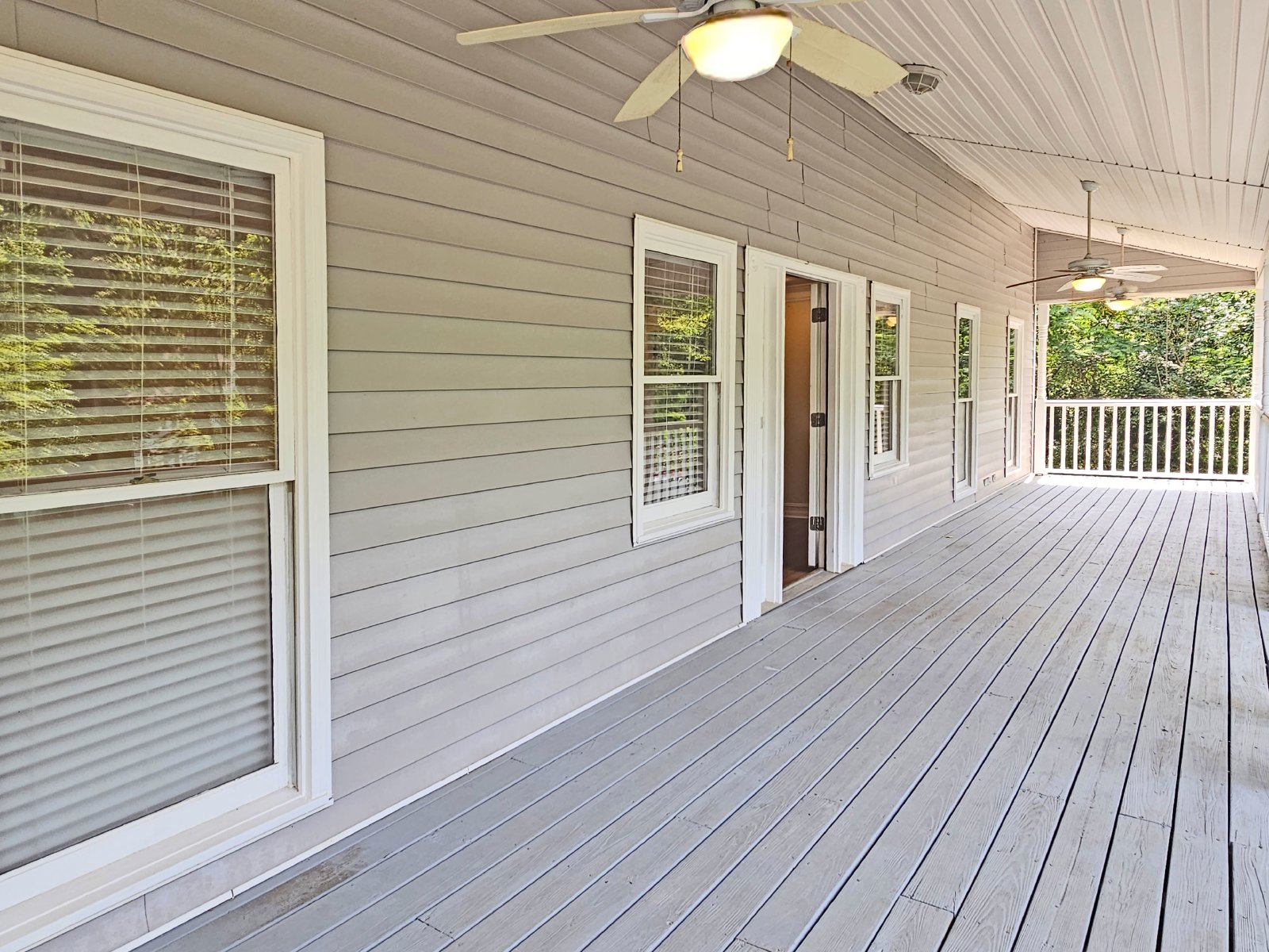 COMING SOON: Spacious East Cobb Cape Cod with Main-Level Primary Suite & 3-Car Garage property image