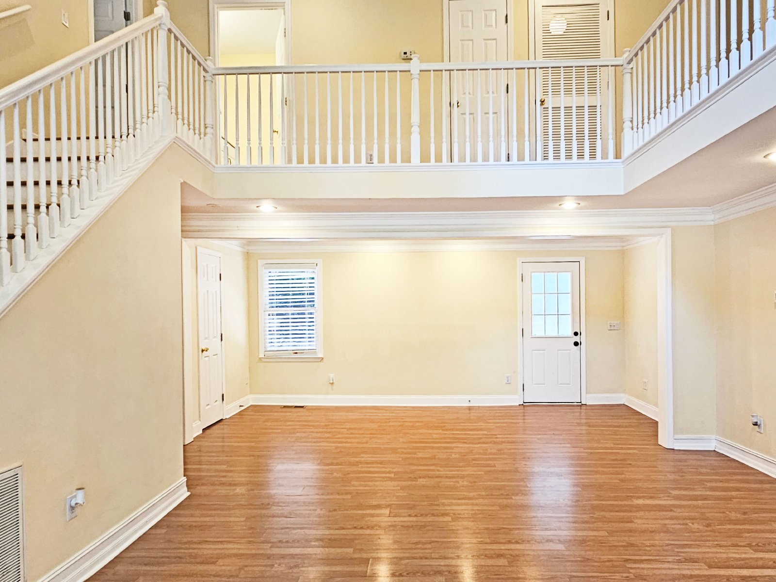 COMING SOON: Spacious East Cobb Cape Cod with Main-Level Primary Suite & 3-Car Garage property image