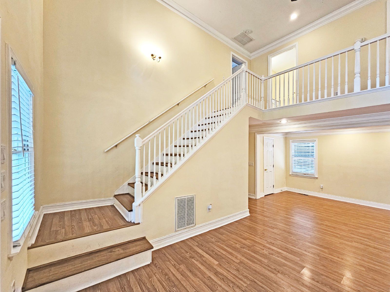 COMING SOON: Spacious East Cobb Cape Cod with Main-Level Primary Suite & 3-Car Garage property image