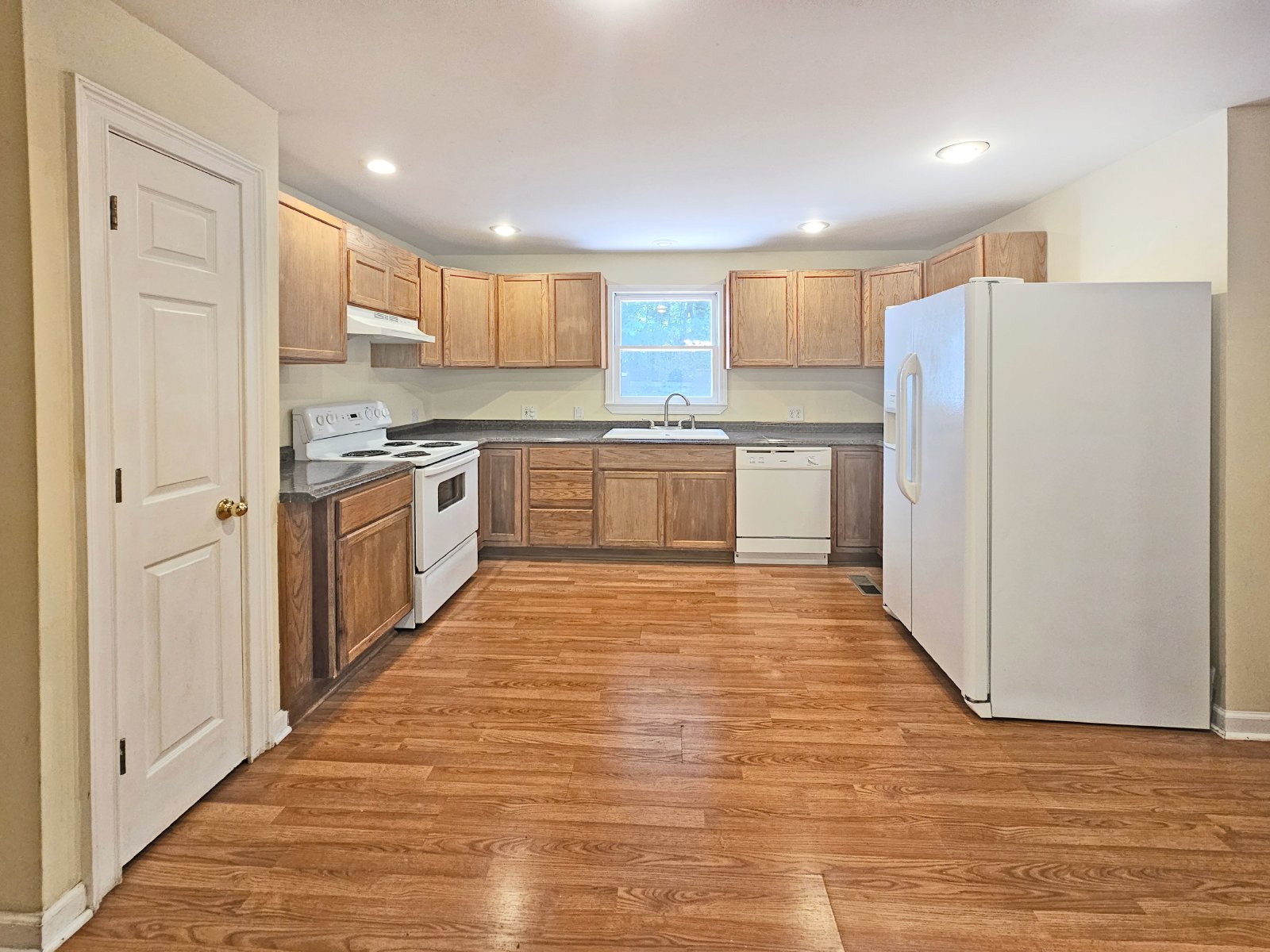 COMING SOON: Spacious East Cobb Cape Cod with Main-Level Primary Suite & 3-Car Garage property image