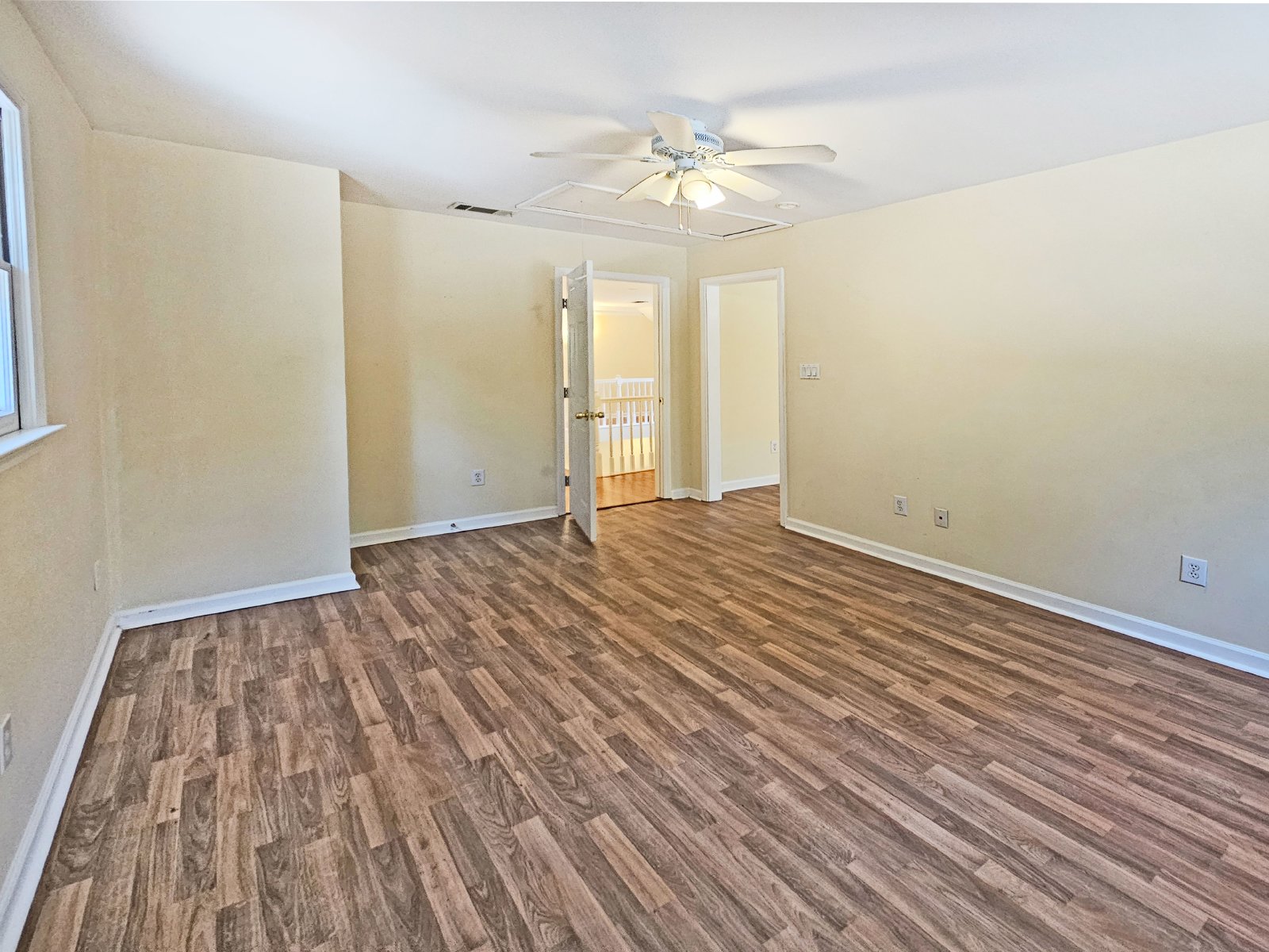 COMING SOON: Spacious East Cobb Cape Cod with Main-Level Primary Suite & 3-Car Garage property image