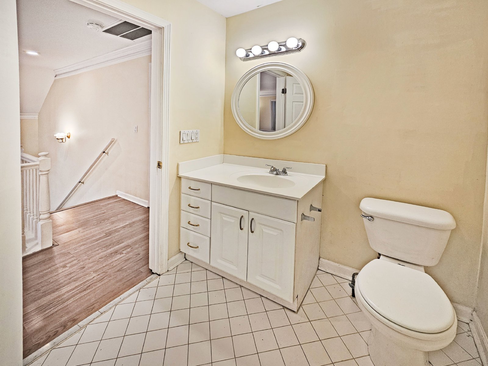 COMING SOON: Spacious East Cobb Cape Cod with Main-Level Primary Suite & 3-Car Garage property image