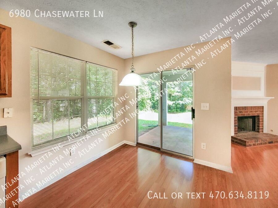 COMING SOON – Spacious 3-Bedroom Home in Springchase | Cul-de-Sac Location property image