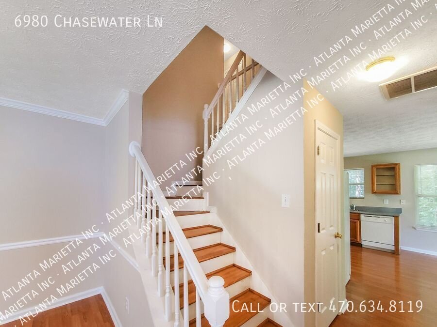 COMING SOON – Spacious 3-Bedroom Home in Springchase | Cul-de-Sac Location property image