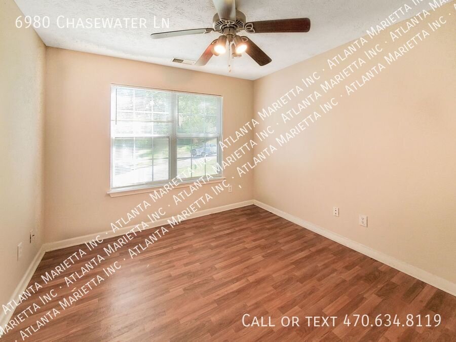 COMING SOON – Spacious 3-Bedroom Home in Springchase | Cul-de-Sac Location property image