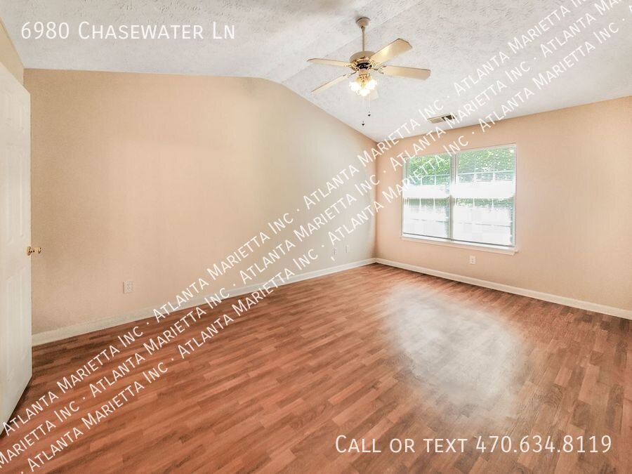 COMING SOON – Spacious 3-Bedroom Home in Springchase | Cul-de-Sac Location property image