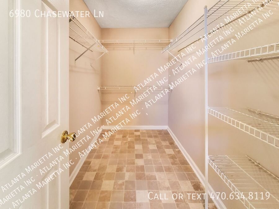 COMING SOON – Spacious 3-Bedroom Home in Springchase | Cul-de-Sac Location property image