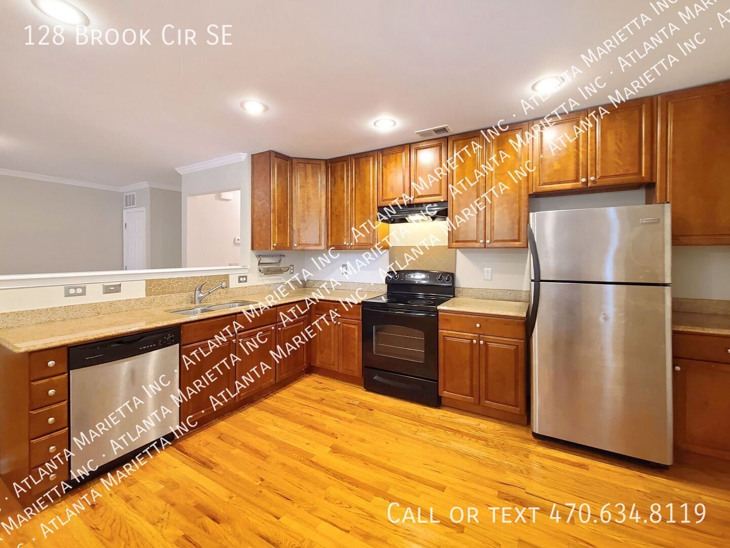 4/3.5 Townhome near KSU Marietta campus & Marietta Square - Ideal for Students property image