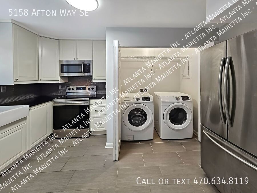 Beautifully Updated 2/2.5 Townhome Near Truist Park property image