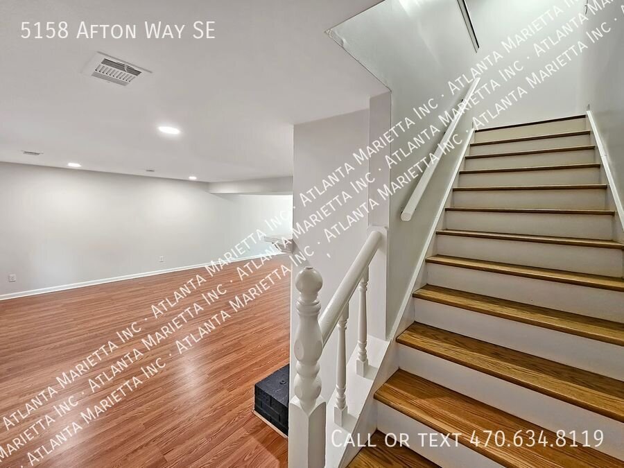 Beautifully Updated 2/2.5 Townhome Near Truist Park property image
