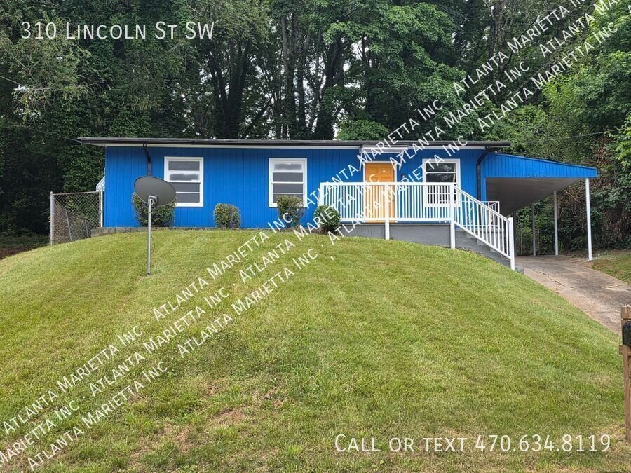 Fantastic 3/1 Bungalow Near Langford Park - Housing Vouchers Accepted - $500 toward rent! property image