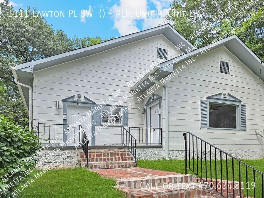 Renovated 2-Bedroom Duplex in Atlanta’s West End - Housing Vouchers Accepted - $500 toward rent property image